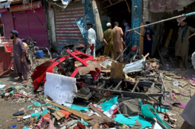 Rickshaw Bomb Blast Kills 9 in Pakistan Bazaar, Dozens Wounded