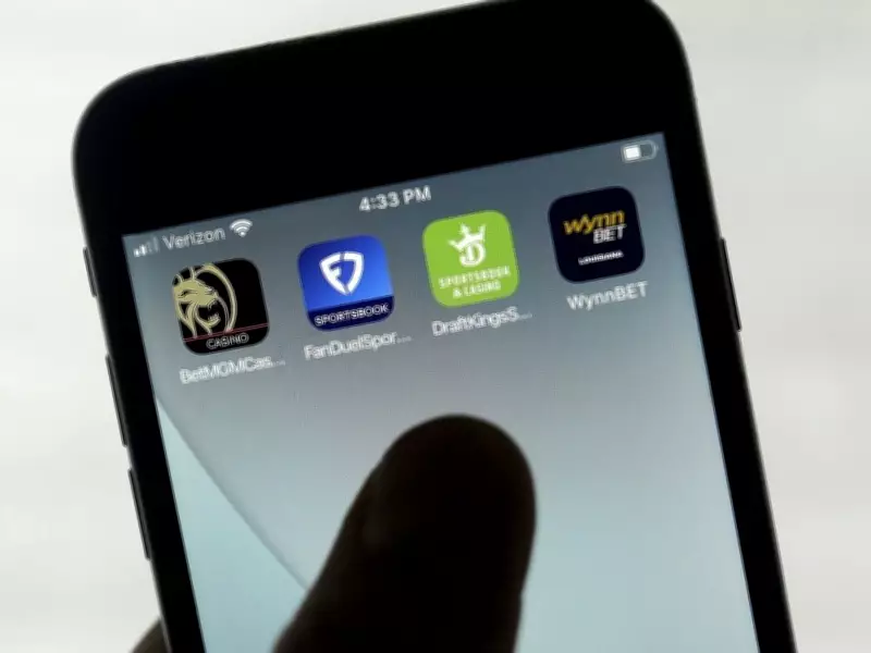 Smartphones Linked to Global Birth Rate Decline, Study Suggests