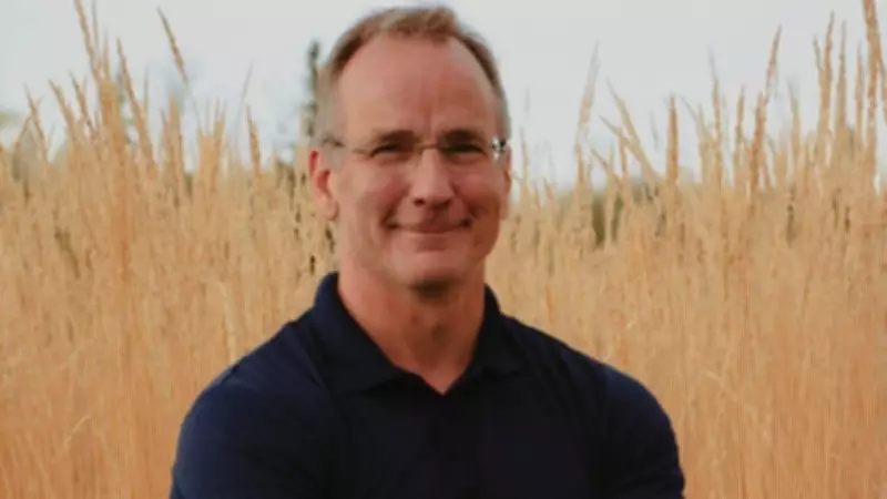 Smith's Constitutional Adviser Resigns Amid Alberta Political Shifts
