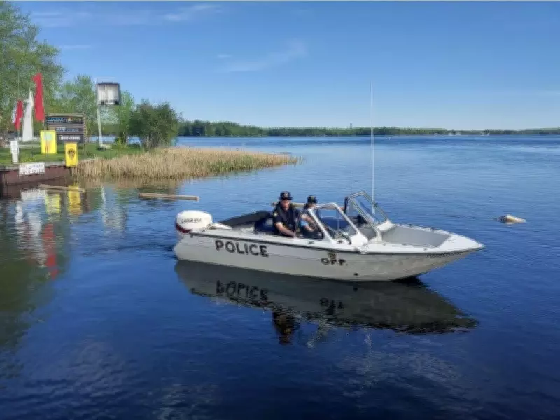 Sparrow Lake Boater Charged for Lack of Lifejackets in Ontario