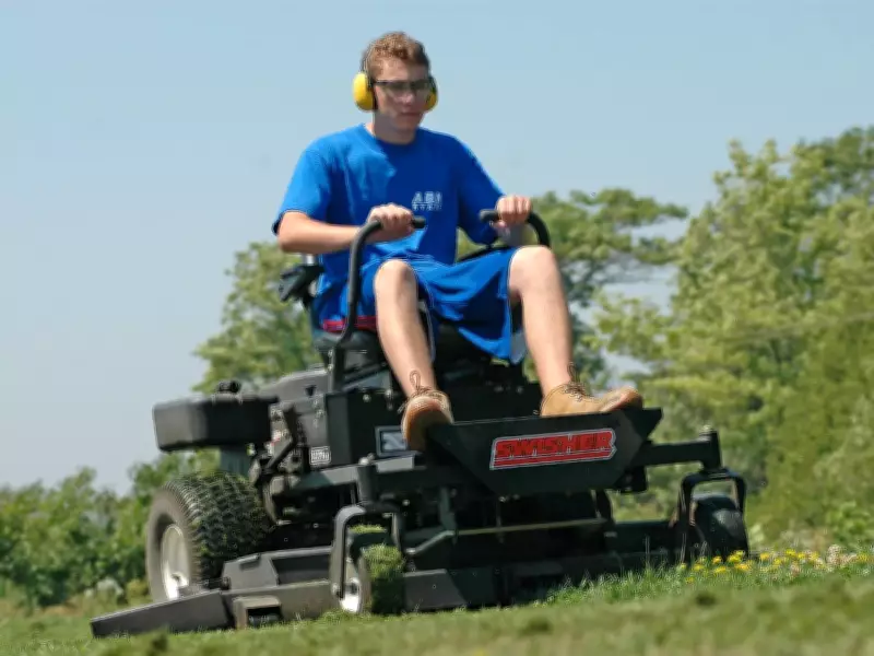 Spring Lawn Mower Maintenance: Essential Tips for a Smooth Season