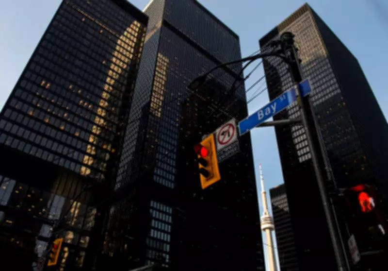 S&P/TSX Rises Over 100 Points, U.S. Markets Mixed Amid Economic Uncertainty