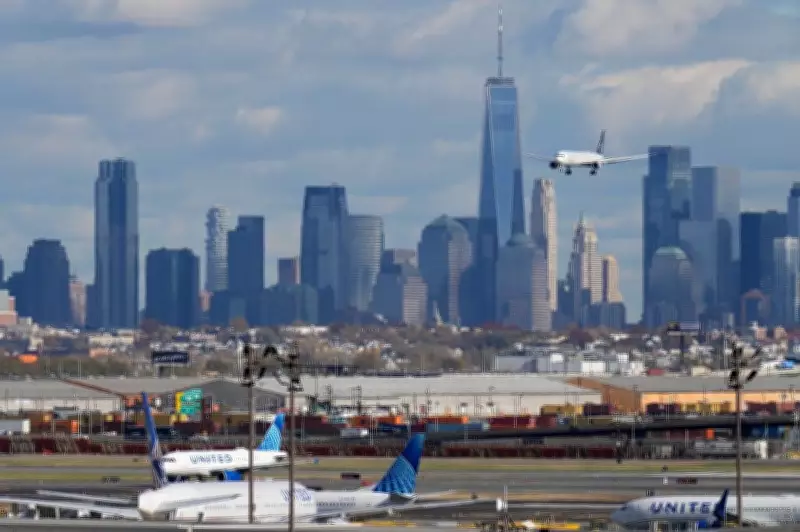 Texas Gov. Abbott Welcomes Businesses Fleeing NYC Under Mayor Mamdani