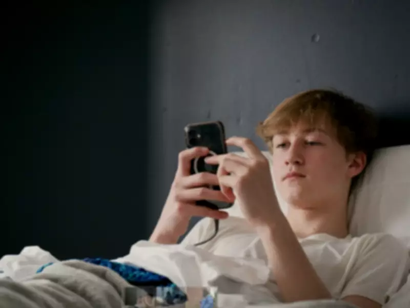 The 5.2 Project: Parents See Teens' Real Screen Time