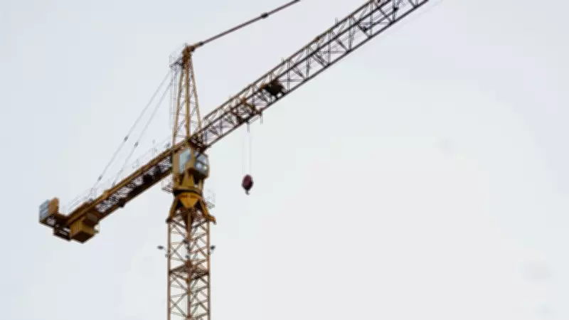 Three Teens Arrested After Climbing Tower Crane in Port Moody