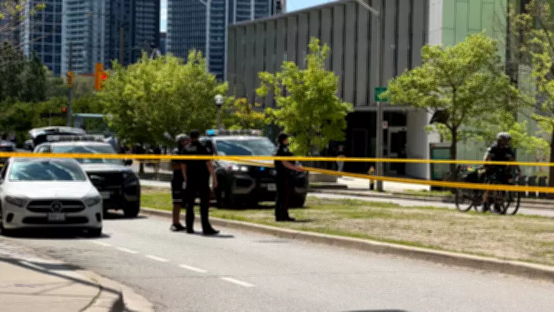 Toronto Police Search for Suspect After Man Found Shot in Fort York