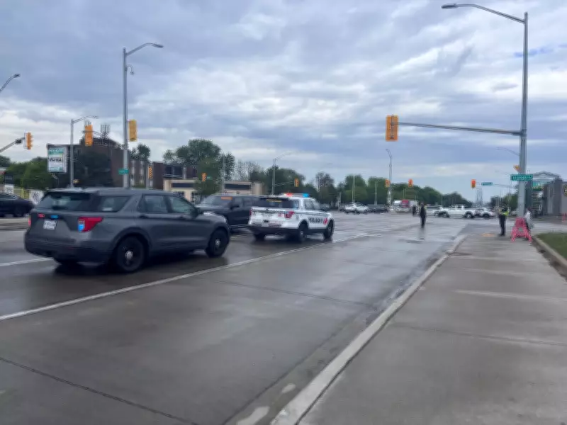 Traffic Delays Near Windsor-Detroit Border Due to Vehicle Convoy