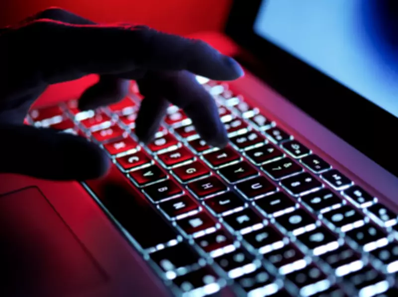US man charged with online luring of 10-year-old Manitoba girl