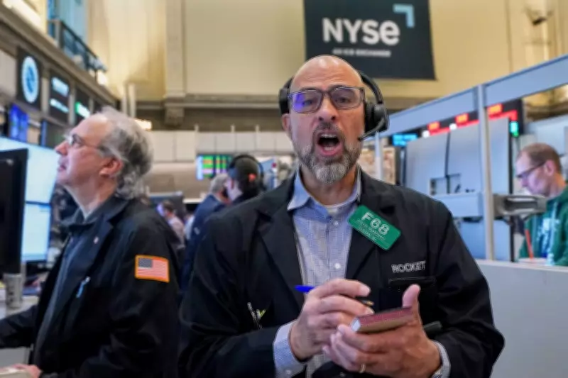 Wall Street Holds Steady Despite Inflation Data; Tech Stocks Recover