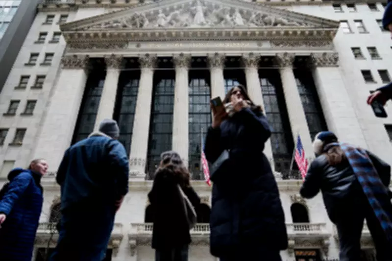 Wall Street Mixed, Oil Steady as Trump Meets Xi in China