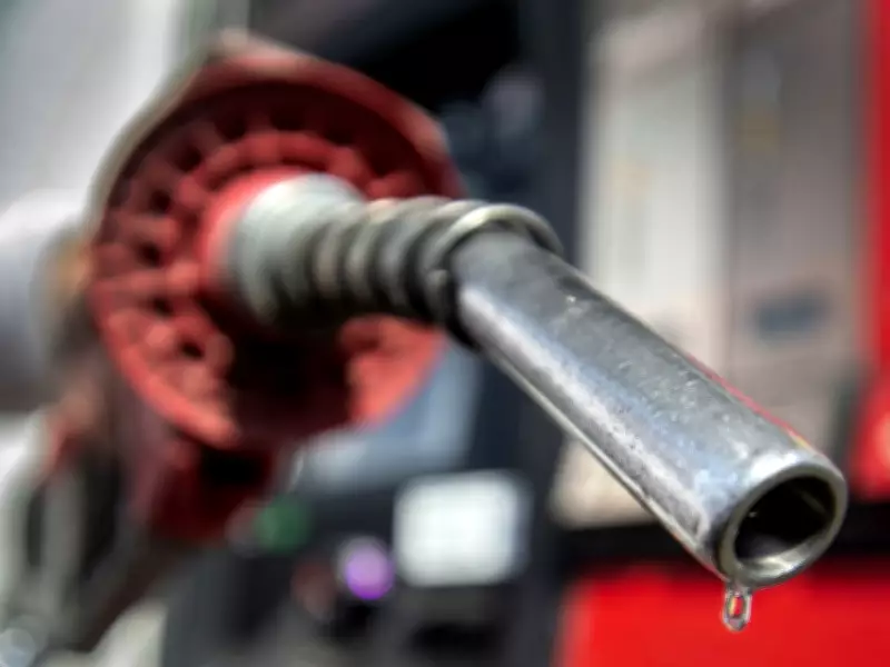 Why Gas Prices Stay High Despite Canada's Oil Wealth: Global Market Forces