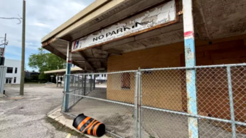 Windsor to regain downtown bus depot lands after university exits deal