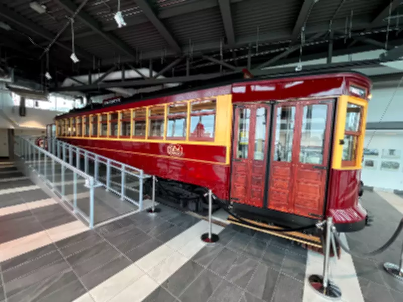 Windsor's Legacy Beacon and Streetcar No. 351 Open for the Season