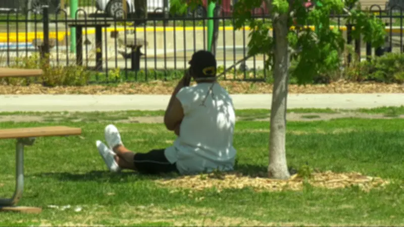 Winnipeg Heat Wave: Residents Seek Relief as Temperatures Soar