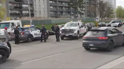 1 hospitalized after 3-vehicle crash in Scarborough, Toronto
