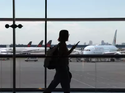 Carney Government Nears Airport Privatization as Investors Ready