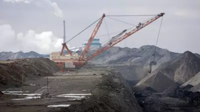 Electrical workers union disputes NDP coal plant cost claims