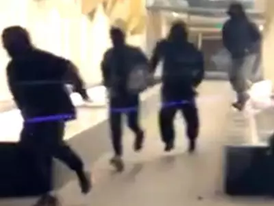 Gunpoint Robbery Near Rogers Centre Nets Over $500K in Jewelry