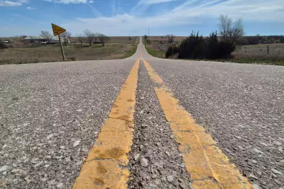 In Middle America, a Place That Still Believes in Middle America