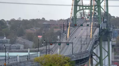 Macdonald Bridge in Halifax closed after scaffolding falls onto road