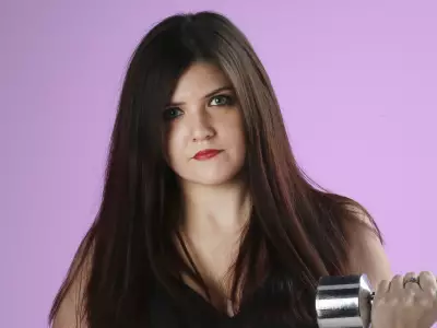 Meet SUNshine Girl Nikki: Dog Groomer and Hockey Fan from Toronto