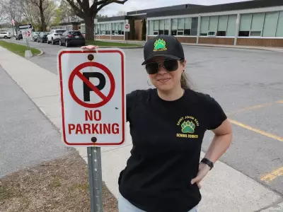 Nepean School Traffic Chaos Prompts Bylaw and Police Intervention