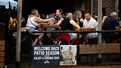 Ottawa City Council Waives Monthly Patio Fees for Summer 2026
