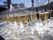 3 Bubbly Wines to Toast Mom This Mother's Day