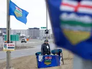 Alberta Separatists Submit 300K Signatures; Carney Resembles Trudeau