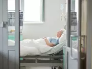 B.C. Seniors Face Dangerous Delays for Hip Fracture Surgery: Opinion