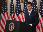 Bond Market Bets on 2026 Rate Hike as Warsh Era Begins at Fed
