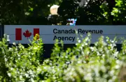 Canadian Single Mother Struggles After Months-Long Tax Refund Delay