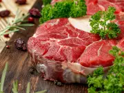 Canadians Embrace Flexible Eating, Not Veganism: Charlebois