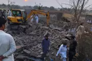 Death Toll Reaches 14 in Pakistan Suicide Attack; Taliban Splinter Group Claims Responsibility