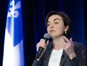 Fréchette to renew Charter override clause for Quebec language law