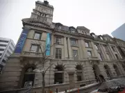 Globe Theatre to Update School Policies After Students Exit Play Over Sexual Content