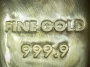 Gold Falls as US Inflation Surge Raises Odds of Fed Rate Hike