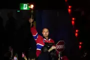 Halak Gets Hero's Welcome in Montreal Before Canadiens Playoff Game