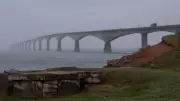 Heavy Rain and High Winds Close Confederation Bridge Between N.B., P.E.I.