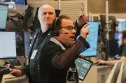 Lincoln International and Backers Target $421M in US IPO