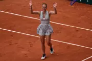 Marta Kostyuk stuns Iga Swiatek on her birthday to reach French Open quarterfinal