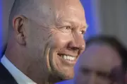 Mats Sundin in Unique Position of Helping Maple Leafs Get Tougher
