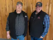 Ontario Livestock Auctioneer Fast-Talks to National Championship Title