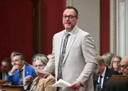Quebec Tables Bill to Increase Ridings to 127 After Supreme Court Ruling