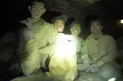 Rescuers Drain Flooded Laos Cave to Free 5 Villagers, Search for 2 Missing