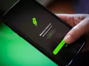 Robinhood Launches AI Stock Trading and Credit Card Purchases