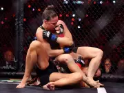 Ronda Rousey Submits Gina Carano in 17 Seconds at Netflix MMA Event