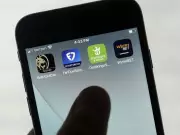 Smartphones Linked to Global Birth Rate Decline, Study Suggests