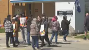 Sodexo Workers Continue Picket at 15 Wing Moose Jaw Into Second Week