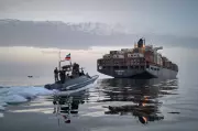 Tankers Exit Strait of Hormuz with 6 Million Barrels of Crude Oil